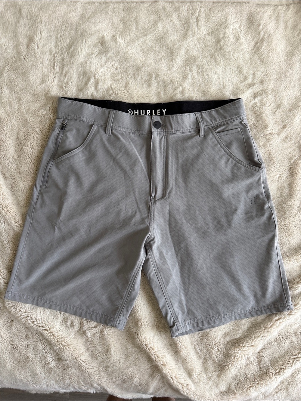 Hurley Men's Light Gray Hybrid Performance Shorts